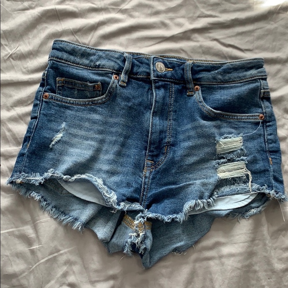 Divided by H&M denim shorts, size 6